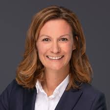 Caroline Specht's Instagram, Twitter & Facebook