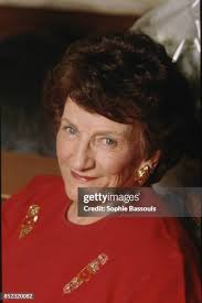 156 Elisabeth Maxwell Photos & High Res Pictures