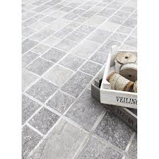 Leroymerlin Carrelage Sol Gris Effet Pierre Sanpietrini L 34 X L 34 Cm 15 95 M2 Carrelage Carrelage Exterieur Carrelage Terrasse