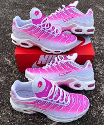 1 200 Likes 22 Comments Nike Tn Air Max Plus Niketndaily On Instagram Thoughts On This Rece In 2020 Nike Air Max Pink Nike Air Max Plus Nike Air Max Tn