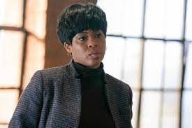 Bell is forced to choose between the job and her family. Watch Law Order Organized Crime Online Season 1 Episode 5 Tv Fanatic