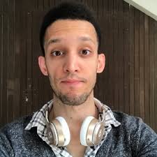 Roberto Carnevale (@roberto_mc87)