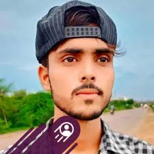 How much hemoglobin is there in male, female, and newborn babies?