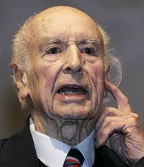 Albert Hoffman, el hombre que descubrió el LSD por casualidad