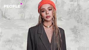 И поведение клавы можно понять, ведь девушка старше и не любит конфликты. Instasamka Razgromila Syomnuyu Kvartiru Chtoby Otomstit Hozyajke Iz Za Shumnyh Sosedej Video People Uz