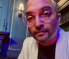 Had an amazing video shoot today with the incredible @suren_guitar  @strightupjan @bass_416_don_473 and Terry for Ilaya Nila