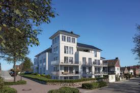 Schon die mecklenburger herzöge zog es im achtzehnten jahrhundert zu immobilien in kühlungsborn hin, dem ersten seebadeort deutschlands. Villa Scharbeutz Protech Wohnen