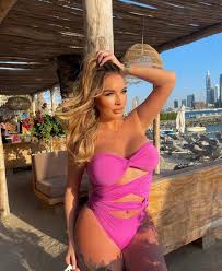 Check out Brookelyn (@missbrooke_lyn) on Linkme