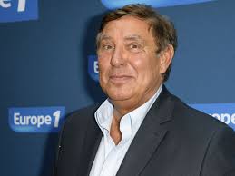 He was born in marseille, his mother was jewish, he was the host of qui veut gagner des millions?, the french version of who wants to be a millionaire?, the host of zone rouge, the french version of the chair. Miss France 2021 Jean Pierre Foucault Malade Ses Confidences Sur Son Etat De Sante Femme Actuelle Le Mag