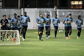 ويتطلع الشباب لتحقيق الفوز الثالث على التوالي، ليعتلي صدارة ترتيب الدوري مؤقتاً، حيث يحتل حاليا المركز الثاني برصيد 25 نقطة، بفارق نقطة وحيدة عن الهلال المتصدر. Ø±Ø¦ÙŠØ³ Ø§Ù„Ø´Ø¨Ø§Ø¨ Ø§Ù„Ø³Ø¹ÙˆØ¯ÙŠ ÙŠØ¬ØªÙ…Ø¹ Ø¨Ù„Ø§Ø¹Ø¨ÙŠÙ‡ ÙˆÙŠØ·Ø§Ù„Ø¨Ù‡Ù… Ø¨Ø§Ù„ÙÙˆØ² Ø¹Ù„Ù‰ Ø§Ù„Ø£Ù‡Ù„ÙŠ Ø§Ù„ØªÙŠØ§Ø± Ø§Ù„Ø§Ø®Ø¶Ø±