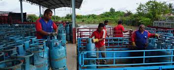 Saya mencuba menelefon kedai gas yang lain pula. Perniagaan Stokis Gas Petron