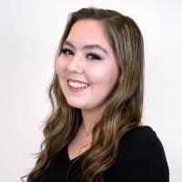 Vicki Puckett's Instagram, Twitter & Facebook