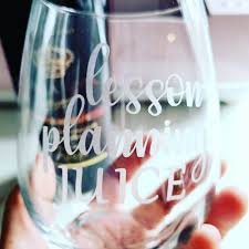 August 22, 2019 by cori george leave a comment. Create Custom Etched Glasses For Easy Inexpensive Gifts Cricut