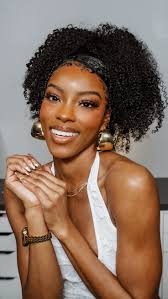 Caprice Evans's Instagram, Twitter & Facebook