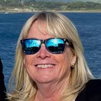 Sandra Lanza's Instagram, Twitter & Facebook