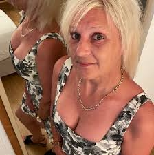 Best places for afternoon tea in march please?