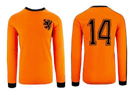 Steun nederland op weg naar nieuwe successen! Het Nederlands Elftal Voetbalshirt Met Lange Mouwe Voetbalshirts Com
