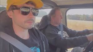 Shane Cooley's Instagram, Twitter & Facebook