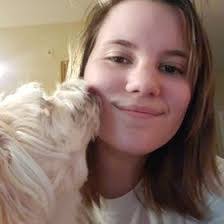 Alexandra Vickers's Instagram, Twitter & Facebook