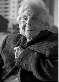 Isabel Mcleod's Instagram, Twitter & Facebook