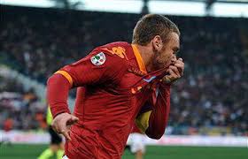 Close this notice and show me the archived match. Roma Anche De Rossi Condanna L Inter Non Capisco Lo Striscione Materazzi E Un Ruffiano Calciomercatonews Com