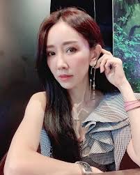 Getting ready for my next overseas media trip by visiting  @cliffordaesthetics @thecliffordclinic for my monthly Q-switch laser to  brighten skin tone and V-beam to reduce the redness. No downtime at all.  Thanks @