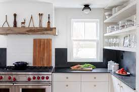 See More Of Elizabeth Roberts Architects S Orient Farmhouse On 1stdibs Spacious Kitchens Farmhouse Renovation Kitchen Vent