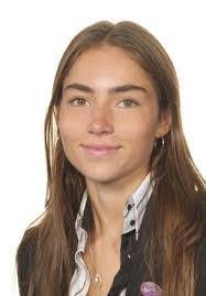 Iona Beasley's Instagram, Twitter & Facebook