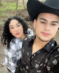 A veces, las cosas más bellas de la vida se encuentran en los lugares más  inesperados. Abre tus ojos y tu corazón, y disfruta cada  momento.🥰🥷🏻🖤#viral #fyp #viral #video