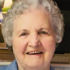 Celia Beard's Instagram, Twitter & Facebook