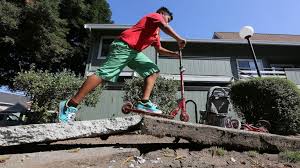 Earthquake Strikes Northern California Earthquake Damage Earthquake Northern California