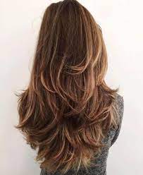 Salah satunya adalah potongan rambut layer. 10 Inspirasi Model Rambut Layer Panjang Anti Boring