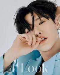 X Y On Instagram Why So Handsome Mah Love 5yearswithseungyoun Standupforx1 Ryeonseung Welovex1 Herefo Kpop Korean Artist Kpop Idol