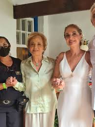 Glória Menezes: Atriz acompanha filha até o altar