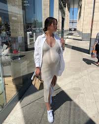 They Tried To Put Me On The Cover Of Vogue But My Legs Were Too Long Pin On P R E G N A N C Y