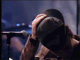 Jeff Ament Gif Tumblr Eddie Vedder Jeff Ament Mtv Unplugged