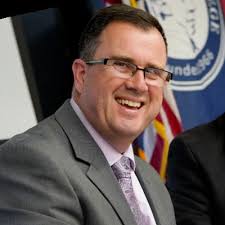 After welcoming him to Montgomery College, President Williams addresses  employees