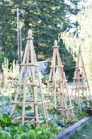 32 Ingenieuses Facons De Creer Votre Treillis De Jardin Avec Du Materiel Que Vous Avez Sous La Main Treillis Jardin Idees Jardin Jardins
