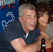 I am sad to inform you that Paramedic Bob Collins has passed away. Bob was  a navy medic prior to joining Metro Toronto Ambulance in 1979. Bob and I  worked together as