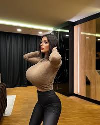 Julia Tica : rbimbofetish