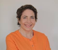 Warren Whiting's Instagram, Twitter & Facebook