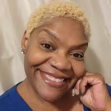 昨晩、私はuberにハマったので、運転手は「SLAVE STORIES????」とぶつかった。 ” 誰が奴隷の話をぶつける????