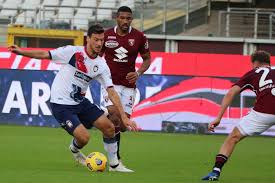 Caicedo festeggiato dai compagni dopo crotone credibile con qualche amnesia. Vulic In Vista Di Crotone Lazio F C Crotone