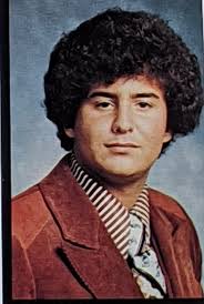 By Dennis Gee Andy Zeinfeld seen practicing his social distanceing