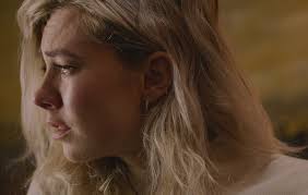 Vanessa kirby on the extremely personal, very special 'pieces of a woman' & important, beautifully poetic 'the deadline: Pieces Of A Woman Review Vanessa Kirby S Bruising Domestic Drama