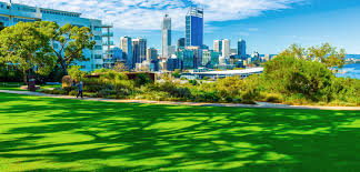 Perth (/ˈpɜːrθ/ (listen)) is the capital and largest city of the australian state of western australia (wa). Sprachreise Perth Sprachschule Erwachsene Dialog