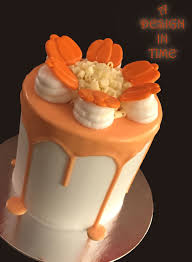 Pumpkin Ganache Drip Cake Cake Decorated With Pumpkin Ganache And Chocolate Chocolate Ganache Cake Recipe Chocolate Ganache Recipe Chocolate Cake Decoration