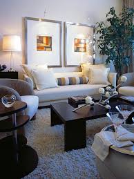 This technique has been in common use since the late 19th century. The Art Of Displaying Art Hgtv