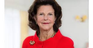 Newmyroyals & Hollywood Fashion