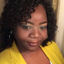 Kristina Holmes's Instagram, Twitter & Facebook